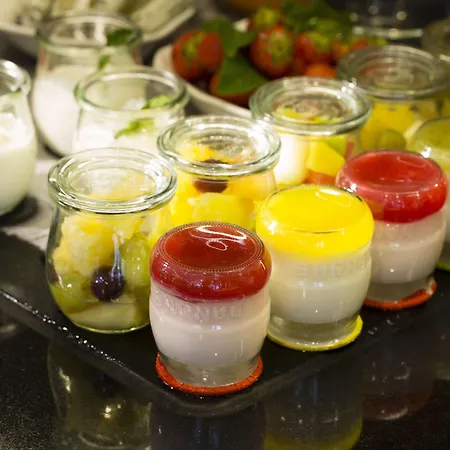 Hotel Whistler - Gare Du Nord París