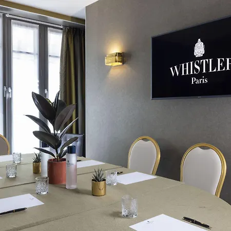 Whistler - Gare Du Nord Hotel