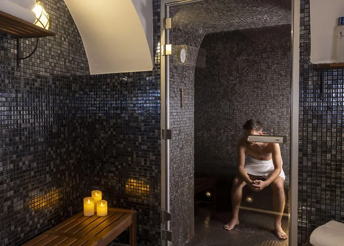 Hotel Whistler Paris