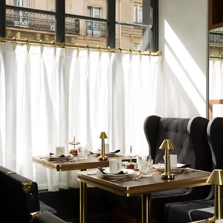 Hotel Whistler - Gare Du Nord