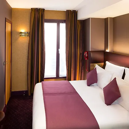 Whistler - Gare Du Nord Hotel 4*