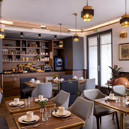 Hotel Whistler - Gare Du Nord