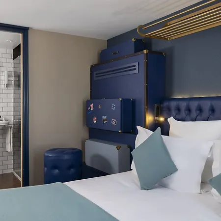 Whistler - Gare Du Nord Hotel